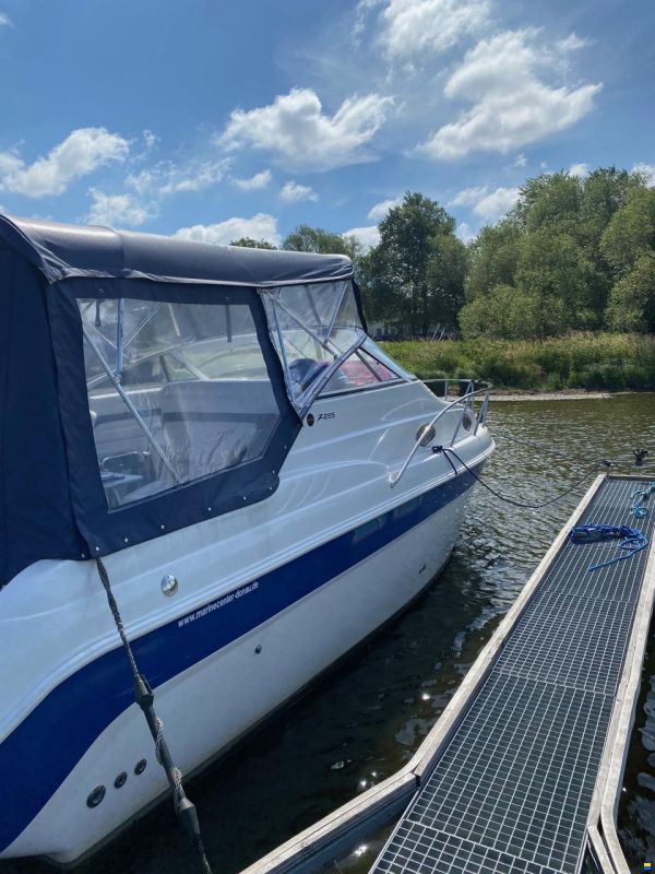 Donzi Z255