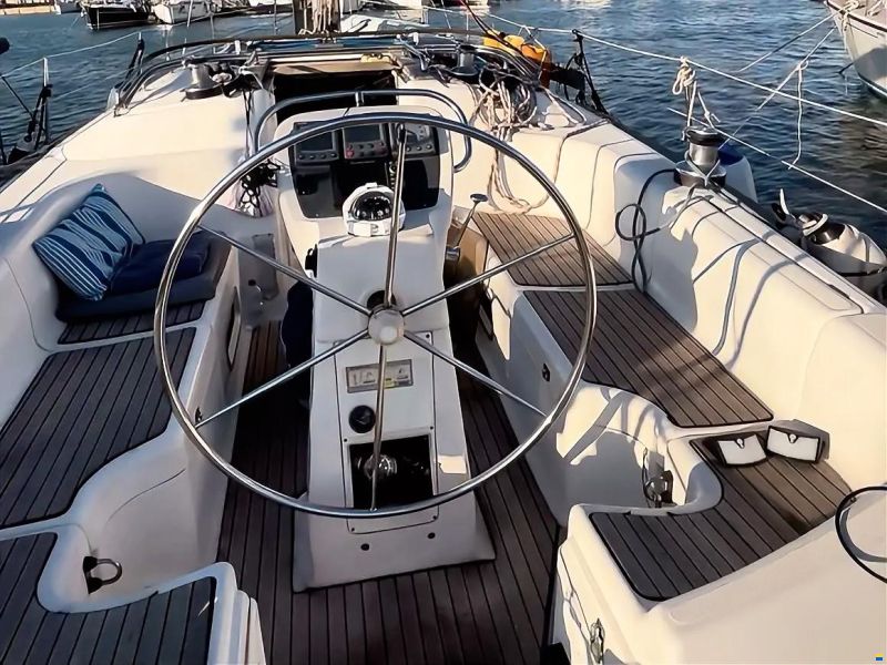 Bavaria 38 Holiday