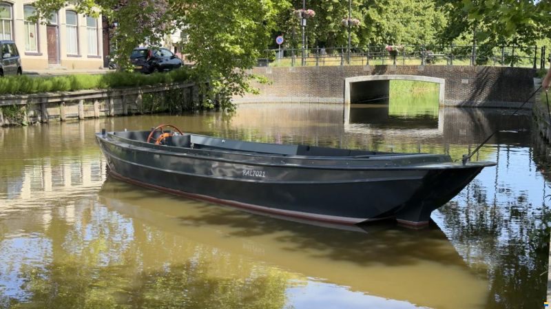 875 stalen sloep