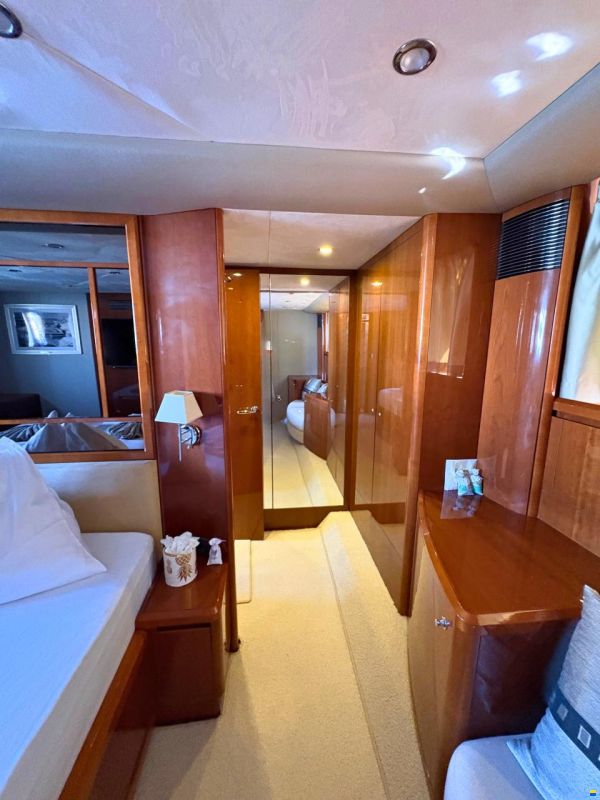 Princess 21M
