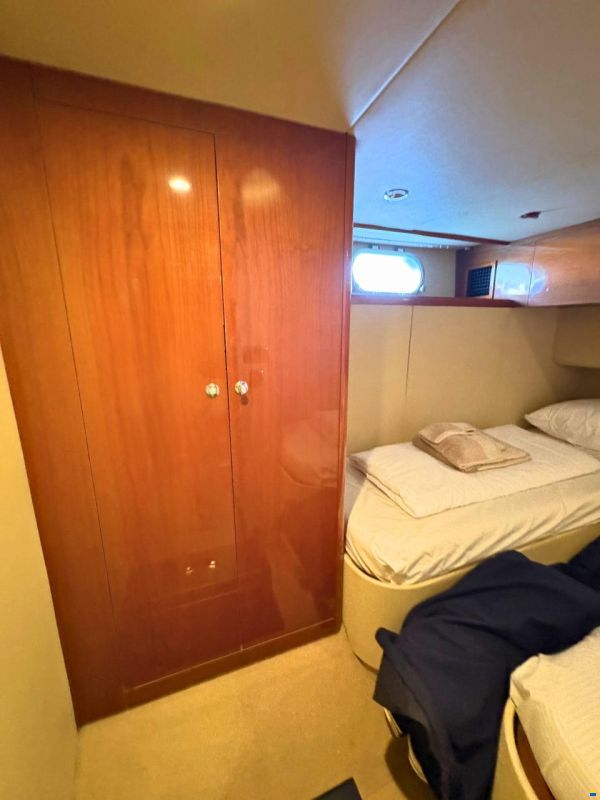 Princess 21M