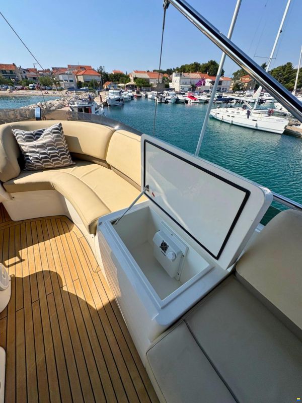 Princess 21M