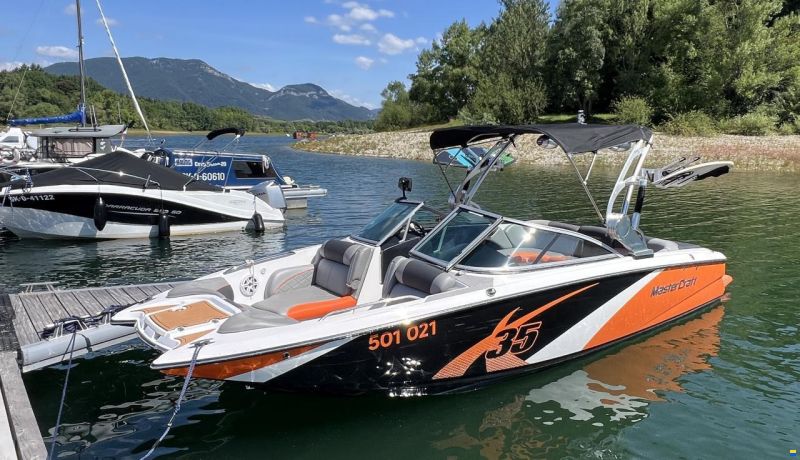 MasterCraft X35