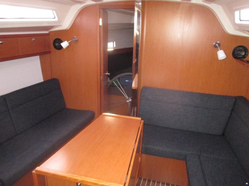 Bavaria 37 Cruiser