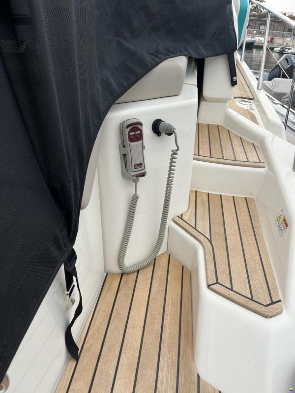 Cranchi M44 HT