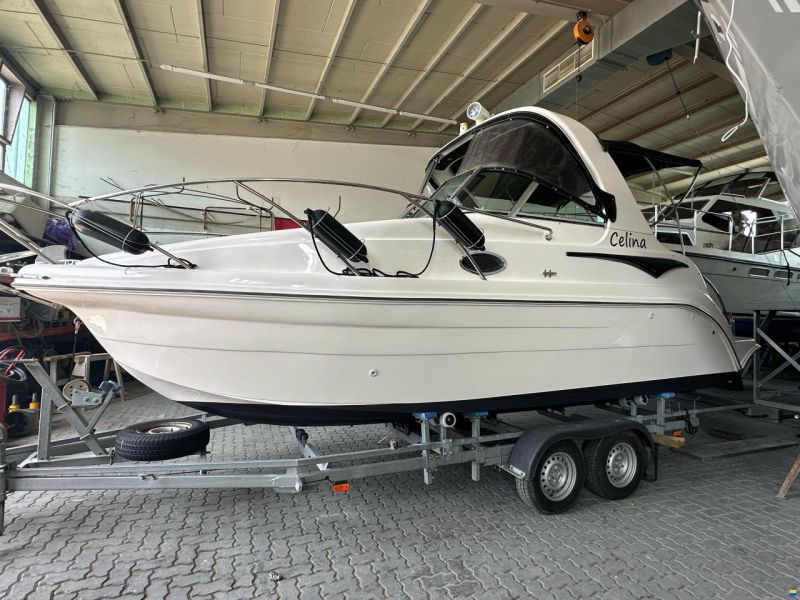 Coral 750