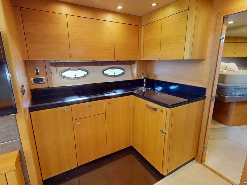 Sunseeker Portofino 48