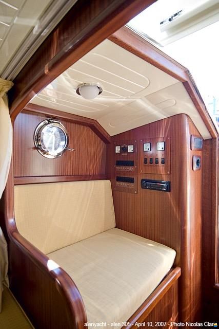 Alen Yacht 305
