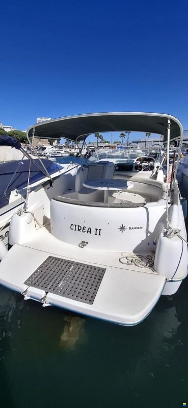 Jeanneau Leader 805