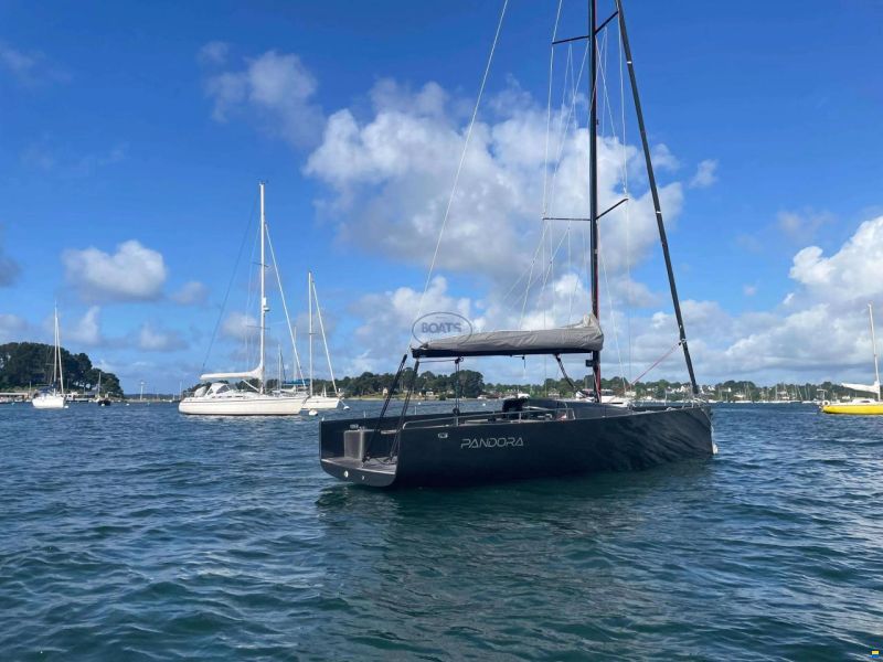 Latitude 46 ALPHENA ONE