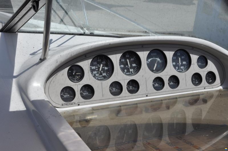 Regal 272 Valanti