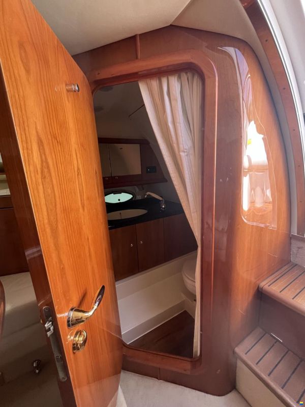 Sunseeker Superhawk 40