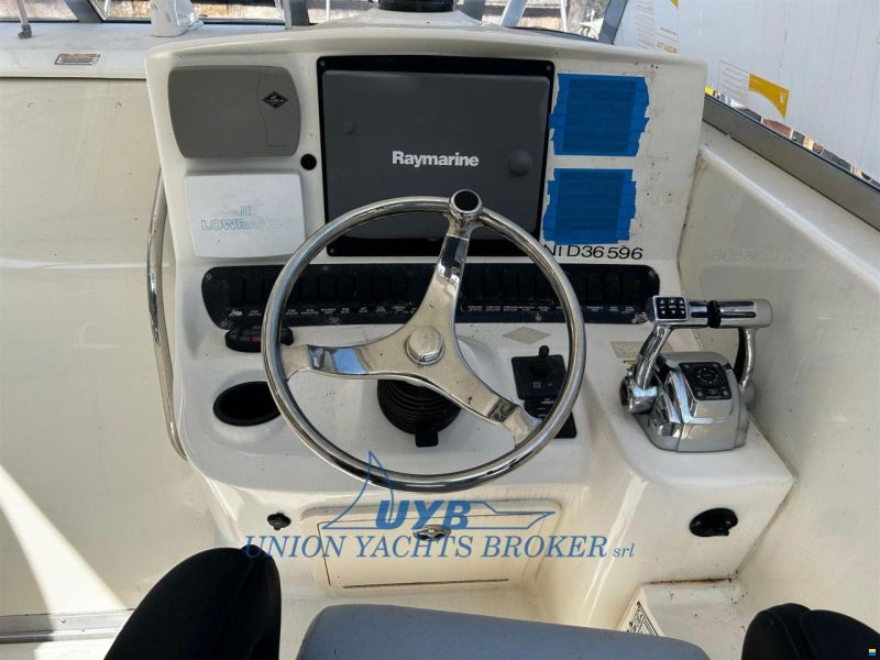 Boston Whaler BOSTON 305 CONQUEST