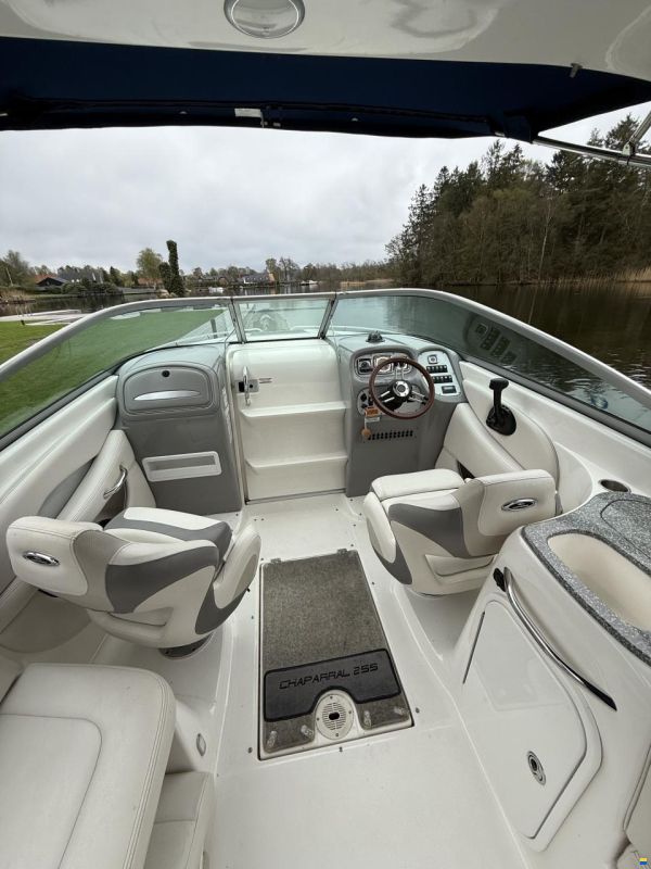 Chaparral 255 SSi