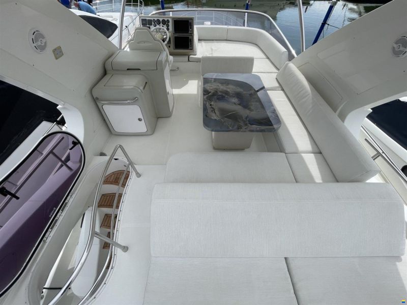 Azimut 64 Flybridge