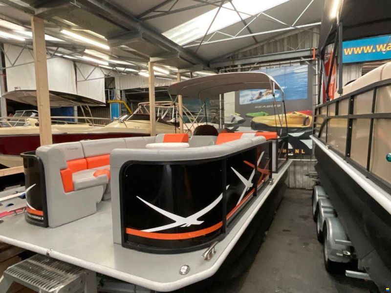 Pontoon 650 - NIEUW