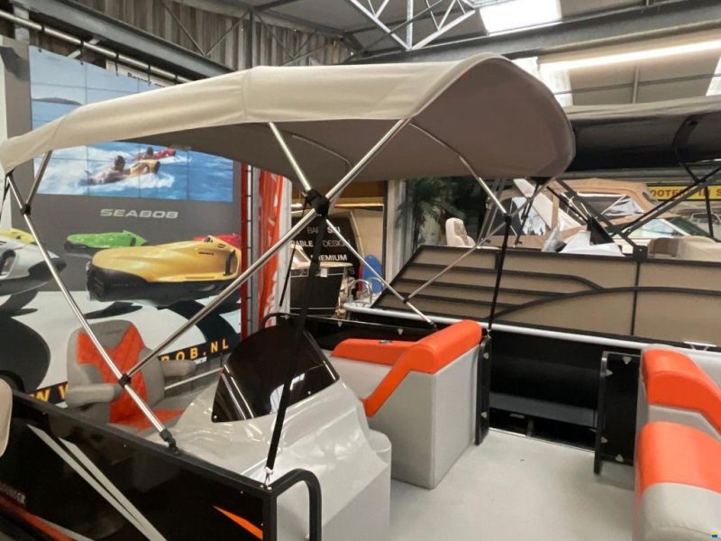 Pontoon 650 - NIEUW
