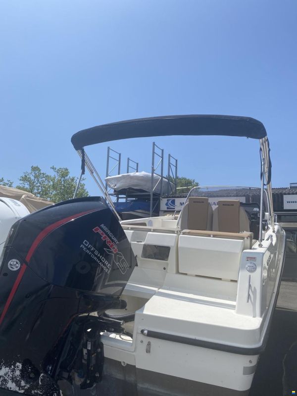 Quicksilver Active 755