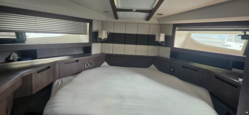 Galeon 420 FLY