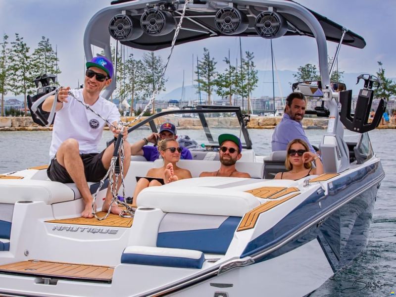 Nautique G23