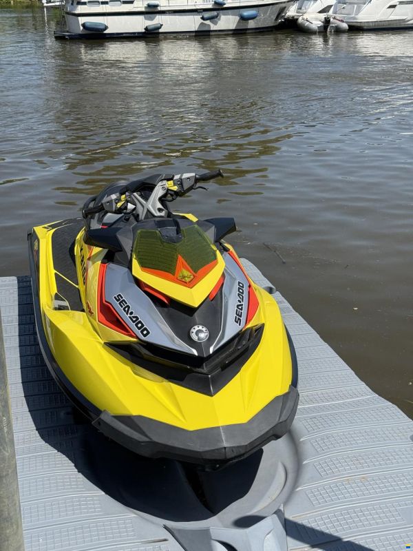 Sea-Doo RXP-X-260