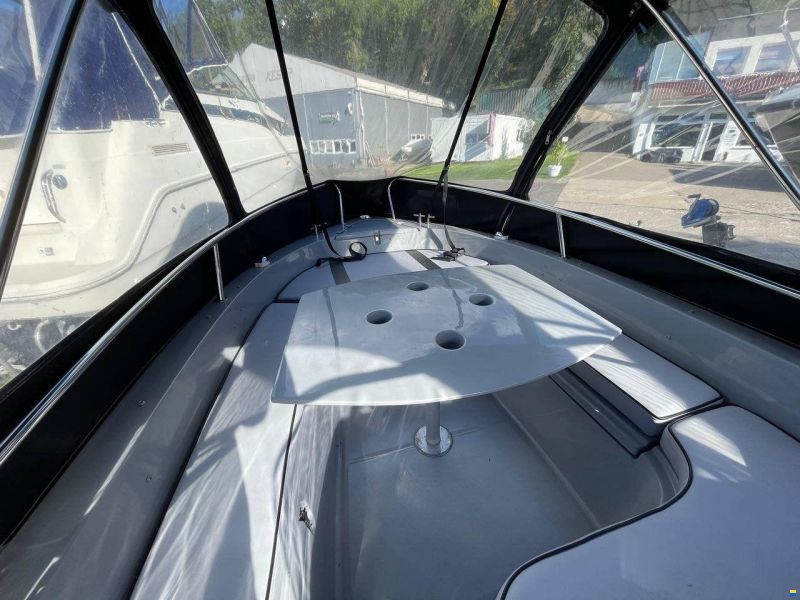 TEAM BOAT - QUICKSILVER 520