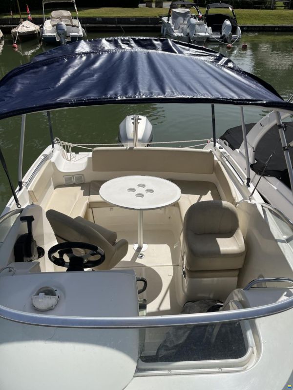 Jeanneau Leader 625