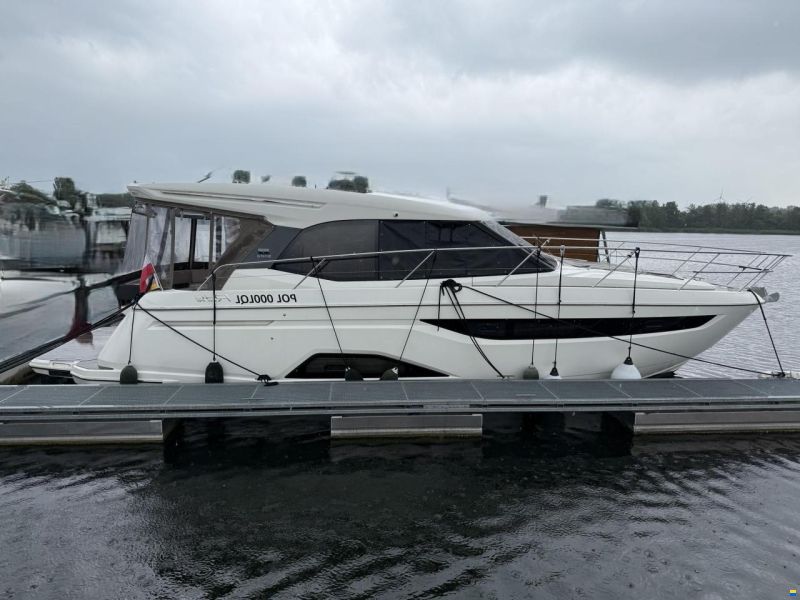 Bavaria R40 Coupe