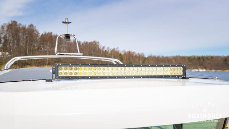 Axopar 28 Cabin