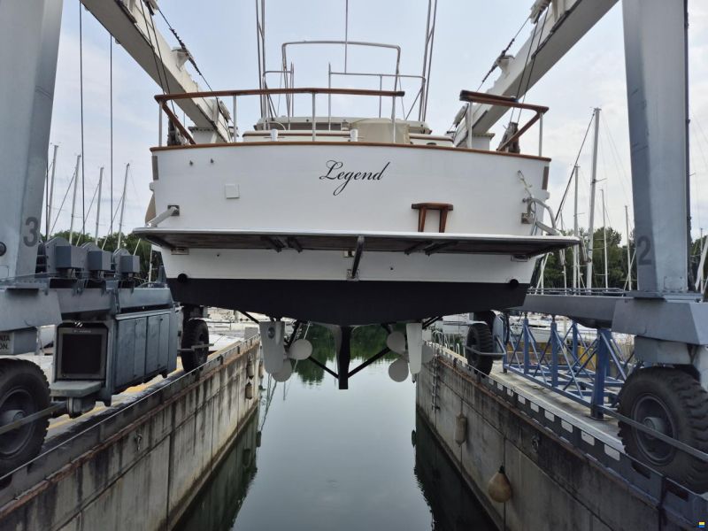 CHB Yachts CHB 35