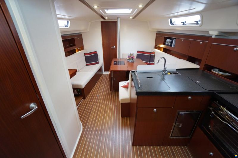 Hanse 385-3