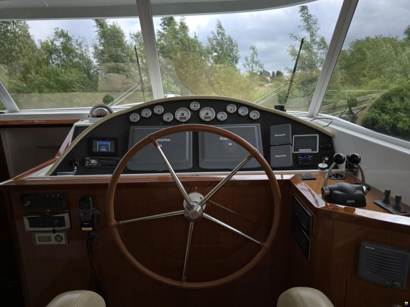 Beneteau Swift Trawler 52