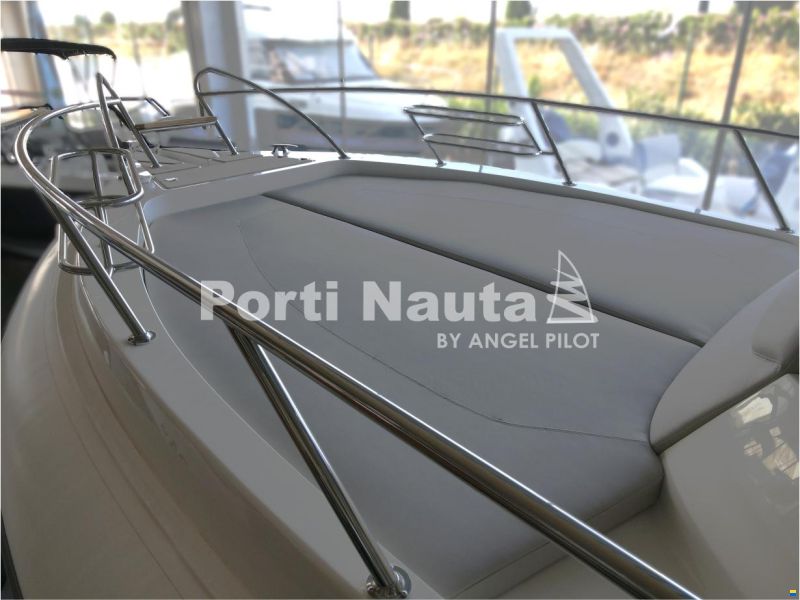Capelli Tempest 900WA