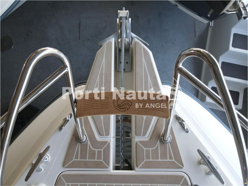 Capelli Tempest 900WA