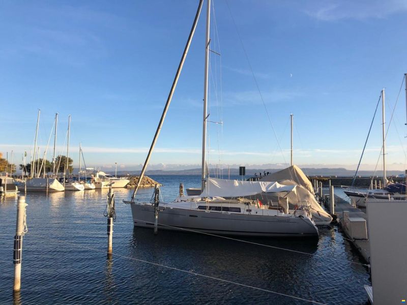 Beneteau Oceanis 37