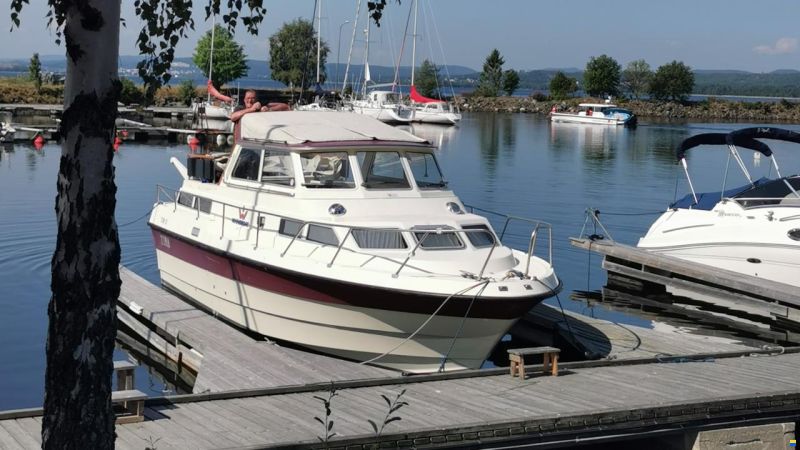 Wiking Boats 28