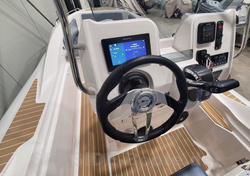 ZAR Formenti 59SL + SUZUKI 150PS