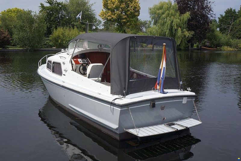 Waterland 700