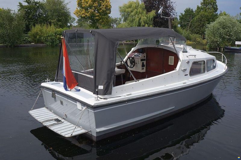 Waterland 700