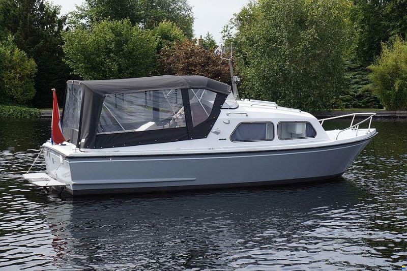 Waterland 700
