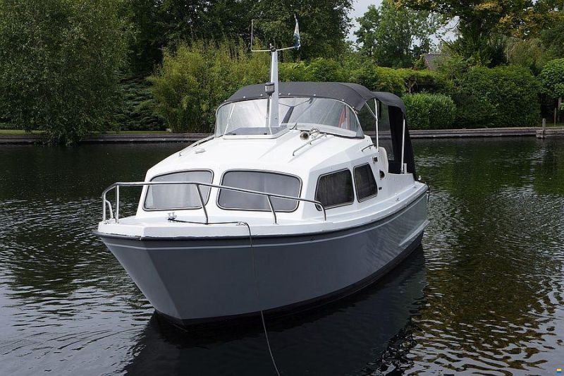 Waterland 700