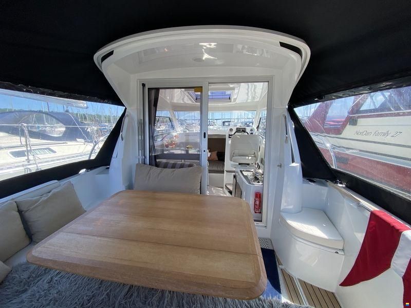 Beneteau Antares 8
