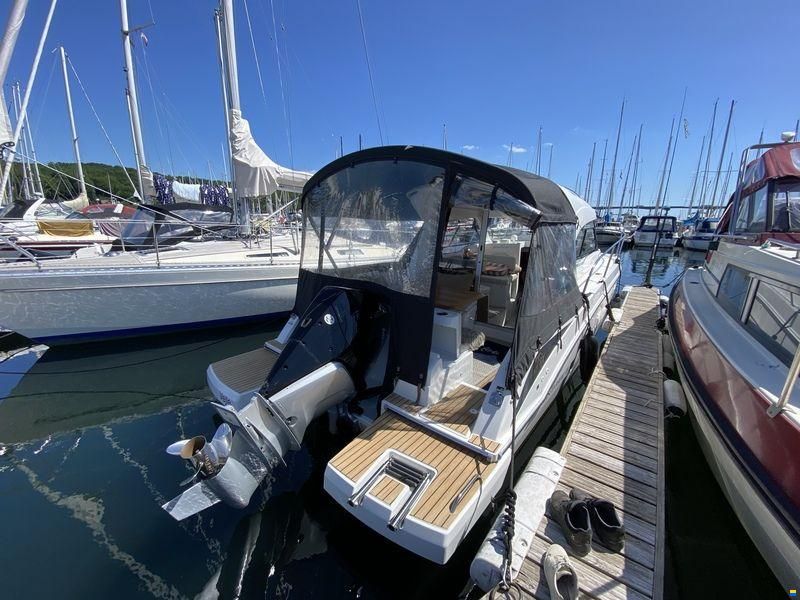 Beneteau Antares 8