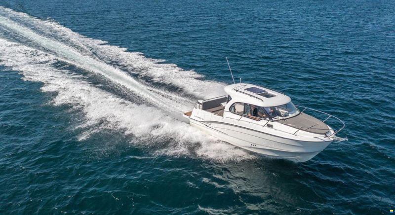 Beneteau Antares 8