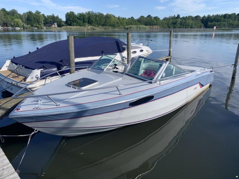 Chris Craft Scorpion 210 LTD