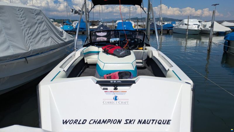 Correct Craft Ski Nautique