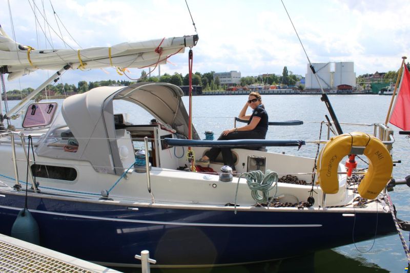 Contessa 32