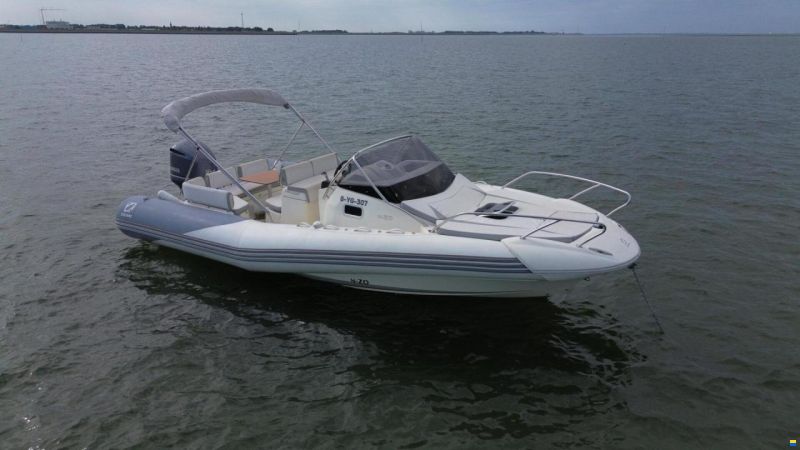 Zodiac N-ZO 700 CABINE