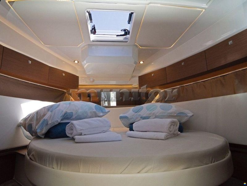Jeanneau Merry Fisher 1095