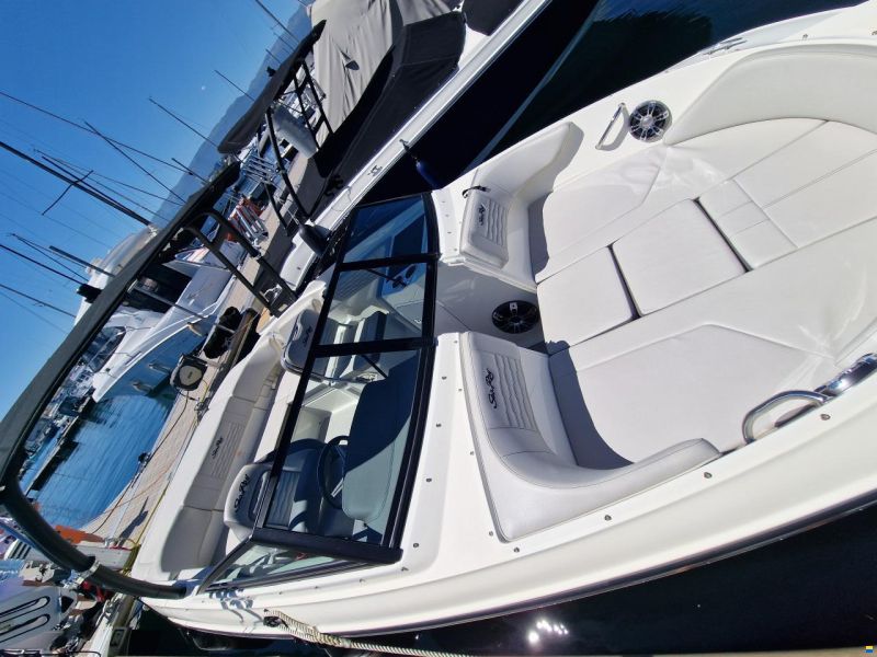 Sea Ray Sear Ray SPX210